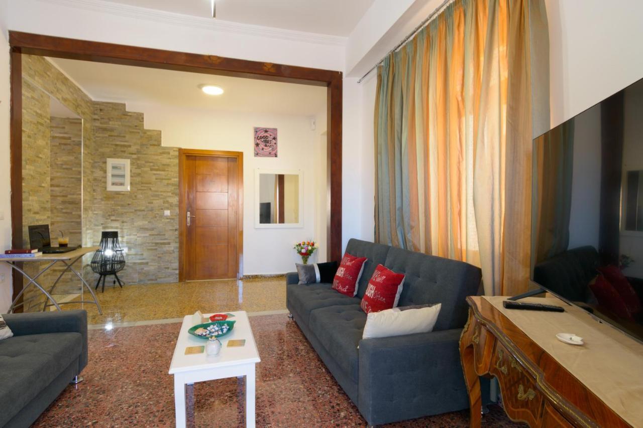 House For Families Near The Lake Ágios Nikólaos Екстериор снимка